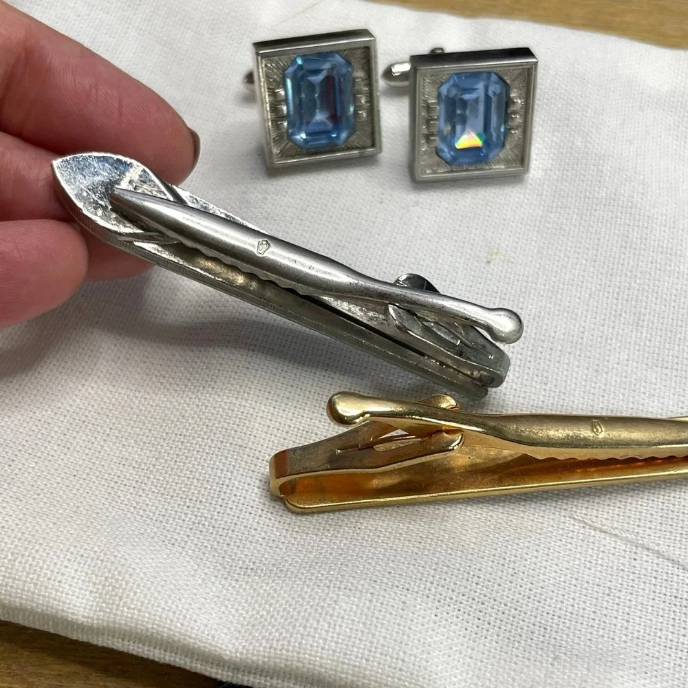 Swank Vintage Assortment Men's Cufflinks and Tie Bar Accessory Set Blue Green